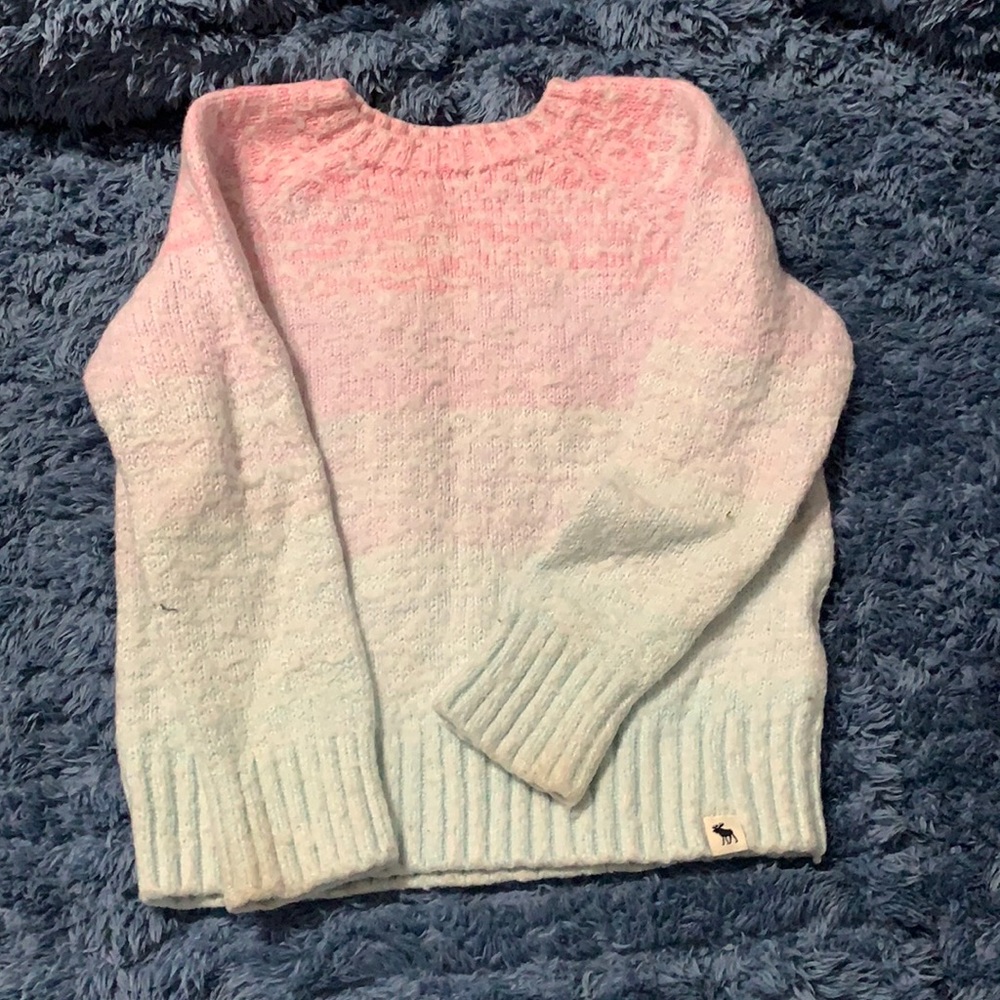 Girls sweater